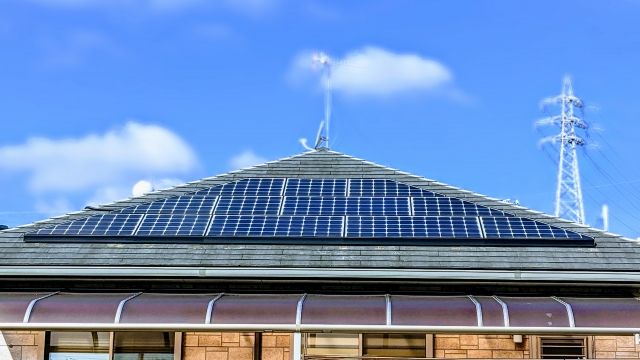 屋根の構造や立地条件を踏まえた最適な太陽光設備設置プラン